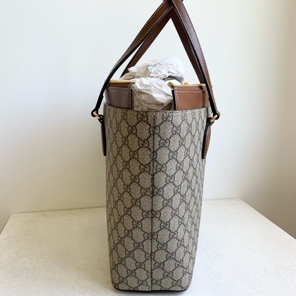 Gucci Monogram Shoulder Tote Bag - Picture 3 of 11